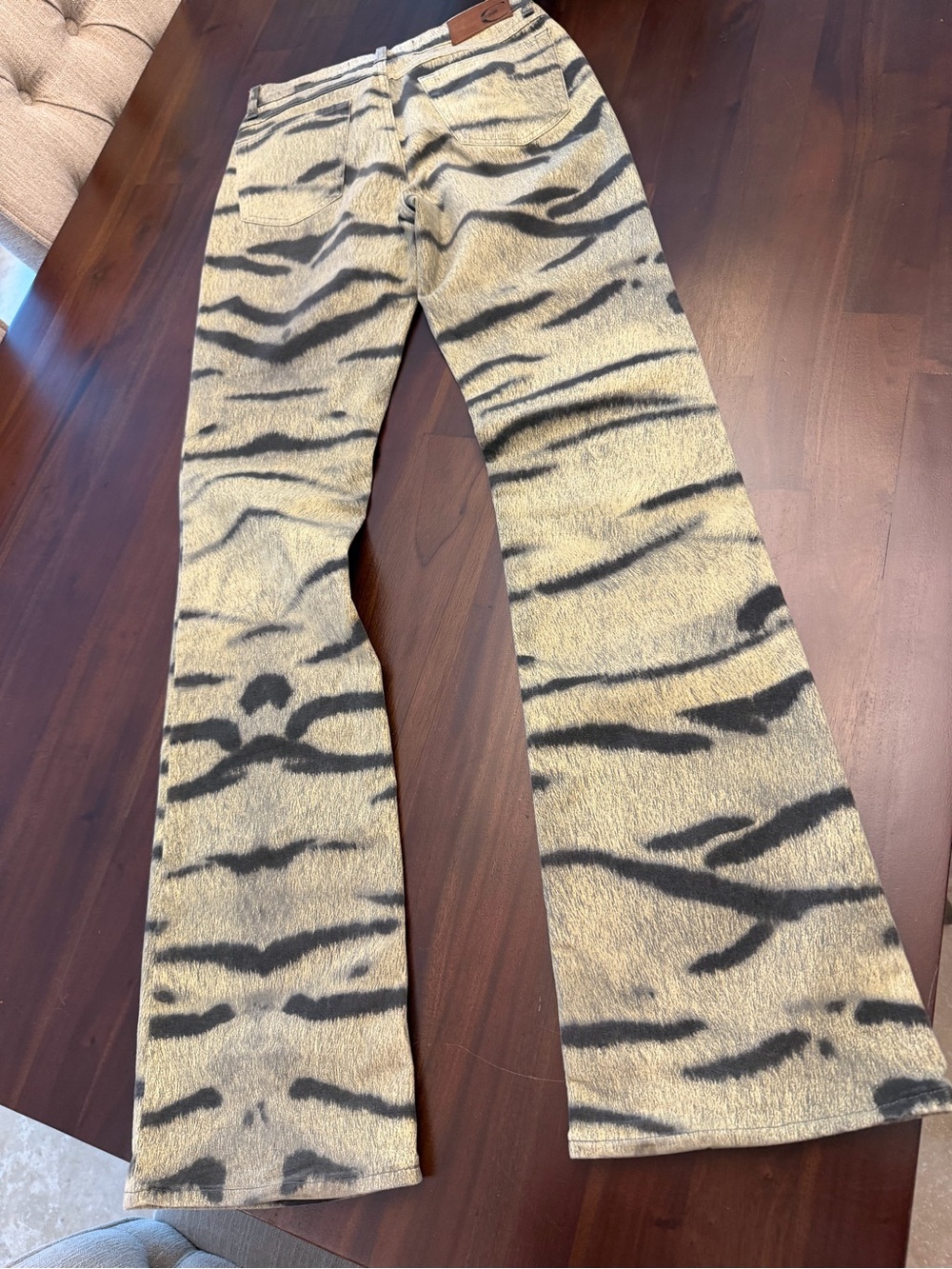 Vtg Just Cavalli 2000s Tiger Print Flared Pants - Picture 5 of 8